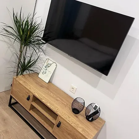 Apartament Estudio Bajo Con Piscina *