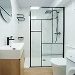 Estudio Bajo Con Piscina *